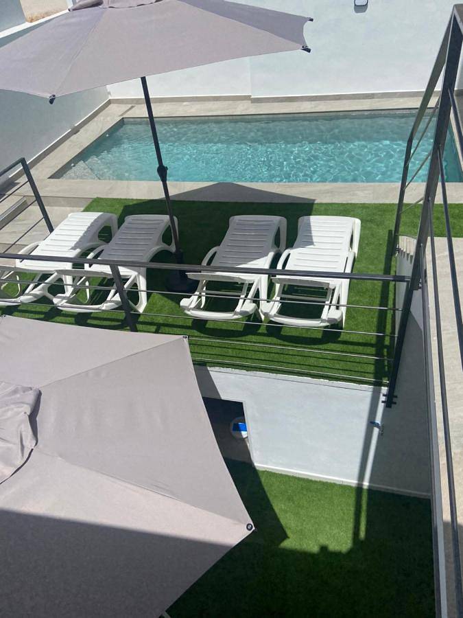 Casa rural para 8 personas, con vistas además de balcón y piscina en Sierra Mágina