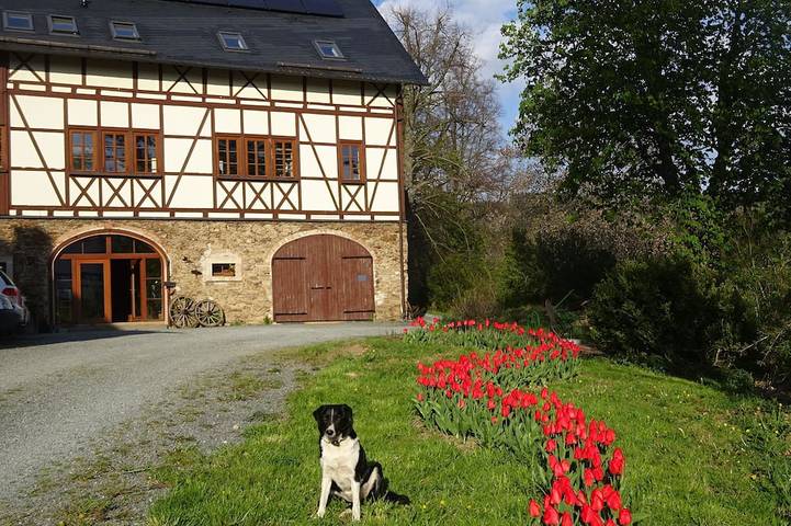 Ferienwohnung für 6 Personen, mit Terrasse und Garten