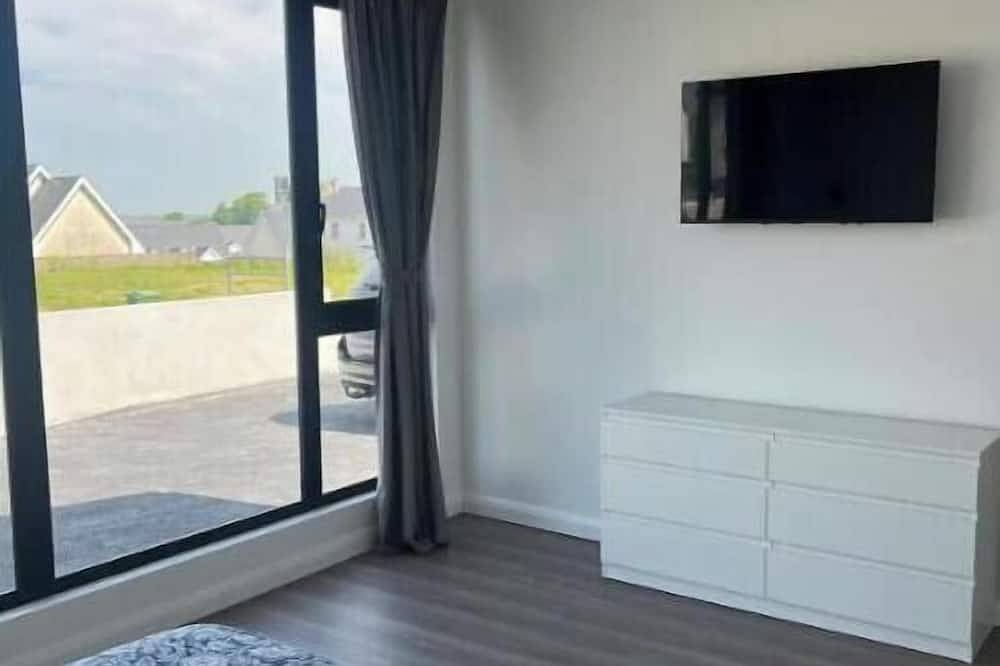 Brand New Luxury villa with spectacular views. in Cashel Rural, County Tipperary