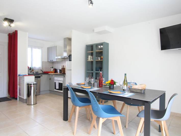 Gîte pour 5 personnes, avec jardin à Pirou - 3