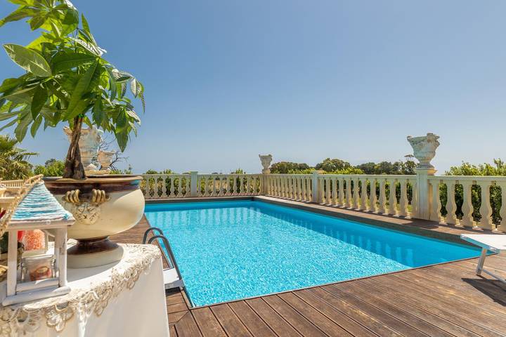 Location de vacances pour 5 personnes, avec terrasse ainsi que piscine et jardin à Corsano - 3