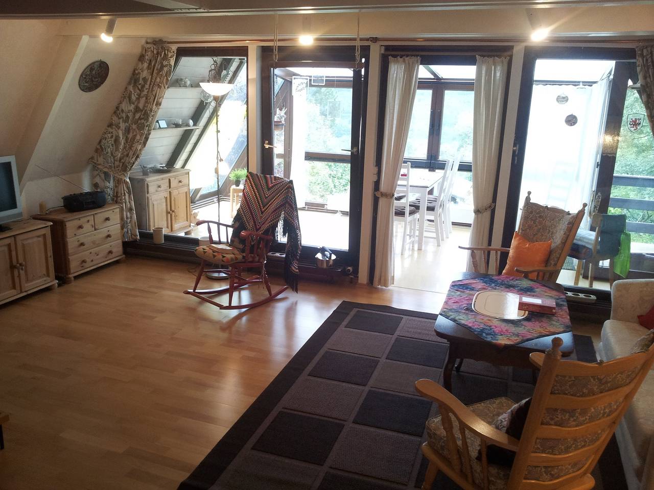 Ganze Wohnung, Ferienhaus Düperthal, Frau Bartolomay - Ferienhaus mit Wintergarten am Waldrand in Hilchenbach, Kreis Siegen-Wittgenstein