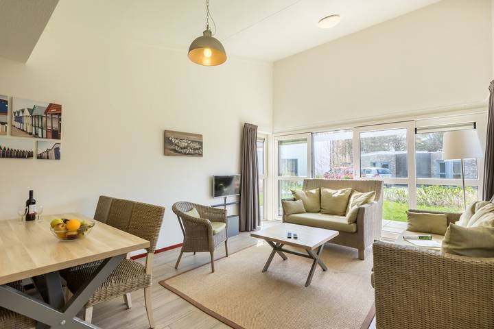 Bungalow für 6 Personen, mit Terrasse und Garten sowie Sauna in De Koog - 3