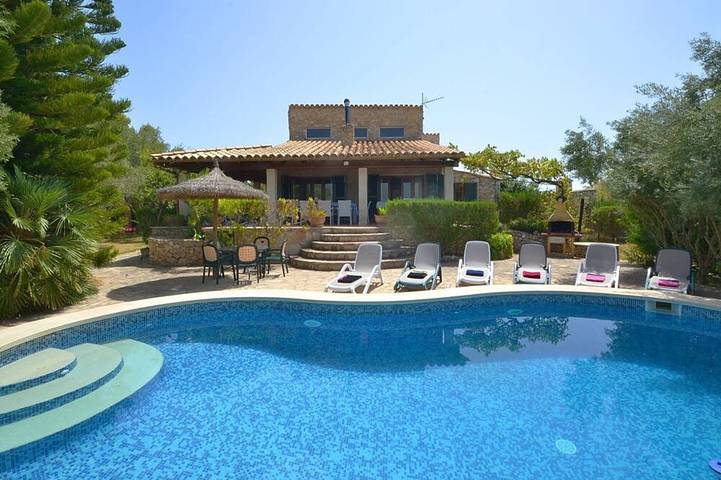 Chalet para 6 personas, con jardín además de terraza y piscina - 1