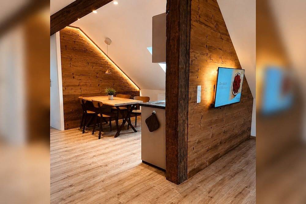 Ganze Wohnung, Suite mit Frühstück, kostenlosem Wlan & Parkplatz, nahe Stadtzentrum in Gengenbach, Kinzigtal