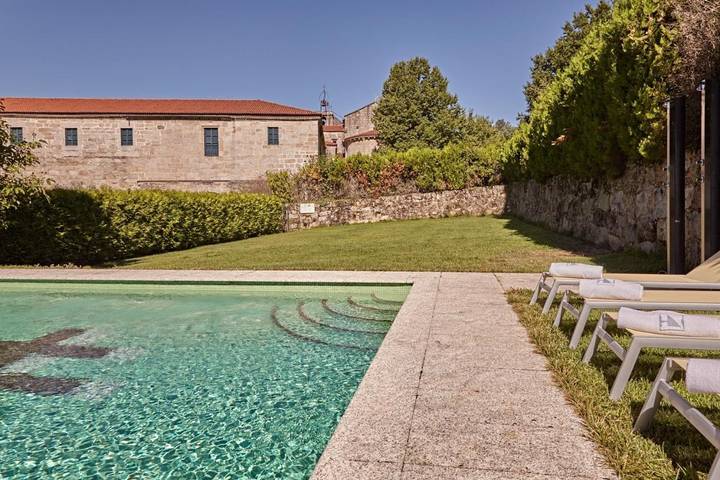 Hôtel pour 2 personnes, avec piscine et jardin à Leiro - 3