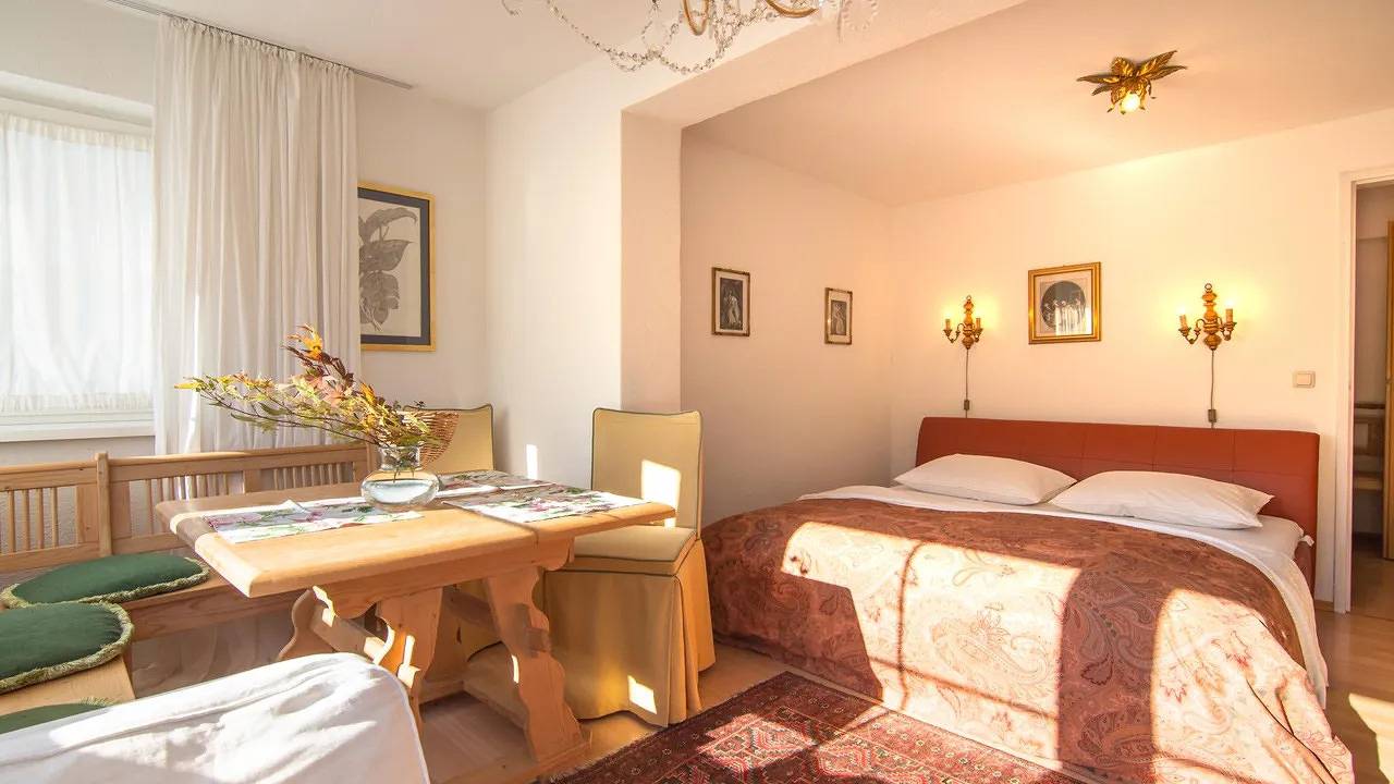 Ganze Ferienwohnung, Ferienwohnung für 4 Personen (52 m²) in St. Wolfgang im Salzkammergut in Sankt Gilgen, Bezirk Salzburg-Umgebung