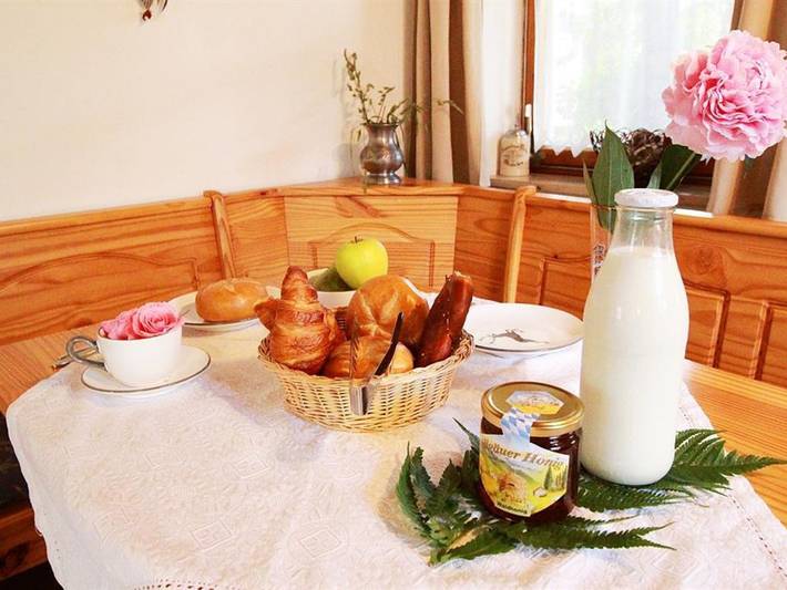 Ganze Ferienwohnung, Ferienwohnung St.-Lukas-Apartments Fux - Appartement (Nr. 1) in Oberammergau, Bayerische Alpen