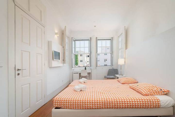 Pension voor 3 personen, met tuin in Porto