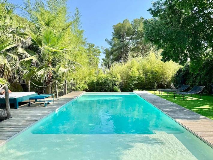 Casa de vacaciones para 11 personas, con terraza además de piscina y jardín - 1