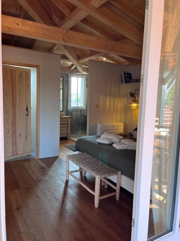 Hôtel pour 2 personnes, avec vue ainsi que terrasse et piscine, animaux acceptés à Le Barp - 3