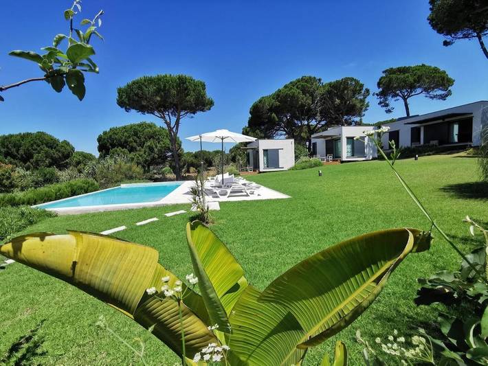 Gîte pour 2 personnes, avec vue ainsi que piscine et jardin dans Aldeia Do Meco - 3