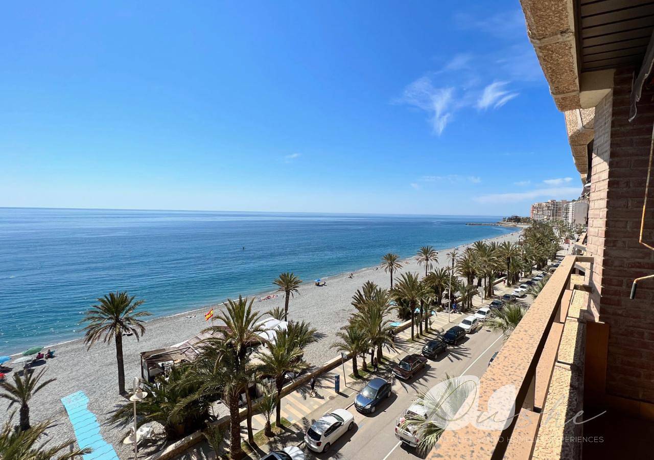 Ganze Ferienwohnung, Pushe Playa Velilla Beach & Tradition in Los Pinos (Almuñecar), Almuñecar
