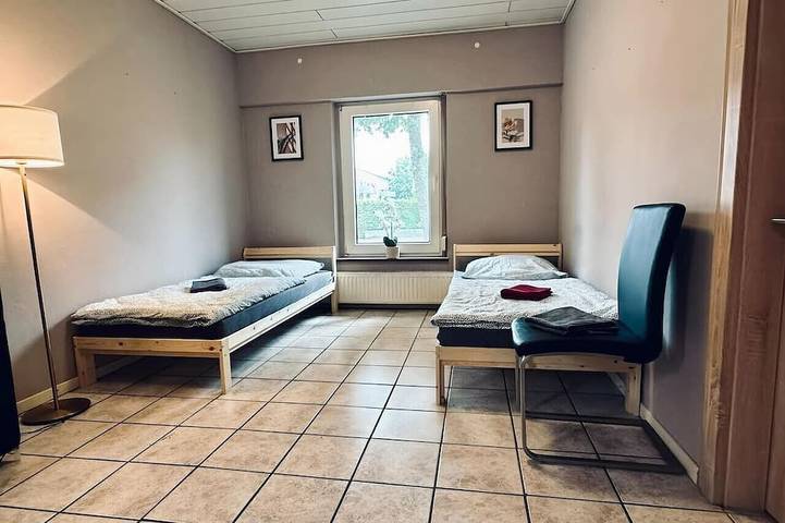 Ferienhaus für 9 Personen, mit Garten