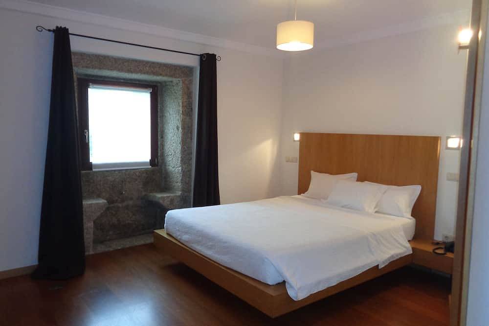Maison Du Soleil, Détente, Beaucoup De Qualité, Avec Piscine Confortable in Braga, District de Braga