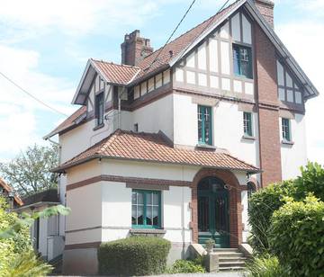 Gîte pour 10 personnes, avec jardin à Desvres