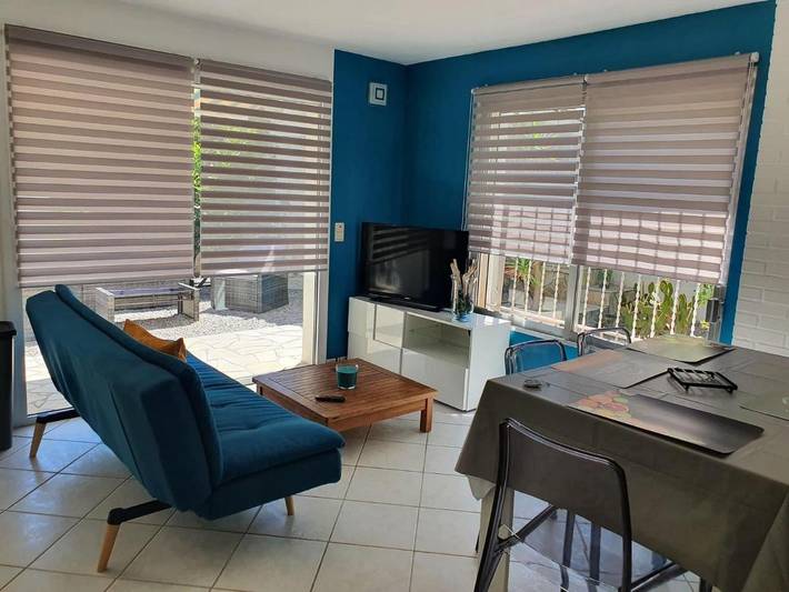 Gîte pour 5 personnes, avec piscine ainsi que vue et terrasse à Saint-Féliu-d'Avall - 3