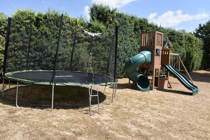 Casa rural para 16 personas, con Terraza y Jardín además de Piscina y Vistas en Fuentelespino de Haro - 4