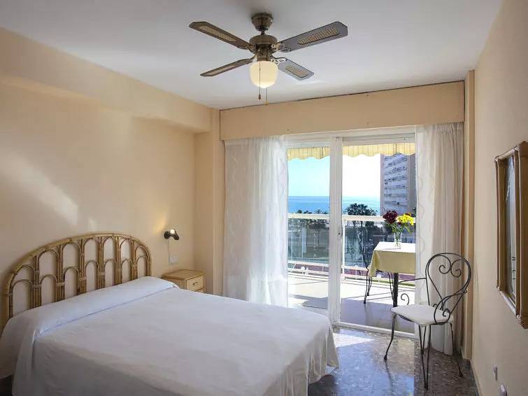 Entire apartment, 4 Pièces 6 Personnes in Platja de Sant Antoni (Cullera), Cullera