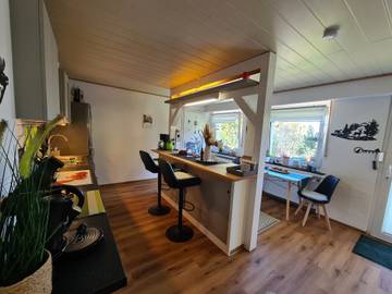 Ferienwohnung für 3 Personen, mit Garten und Ausblick in Bestwig
