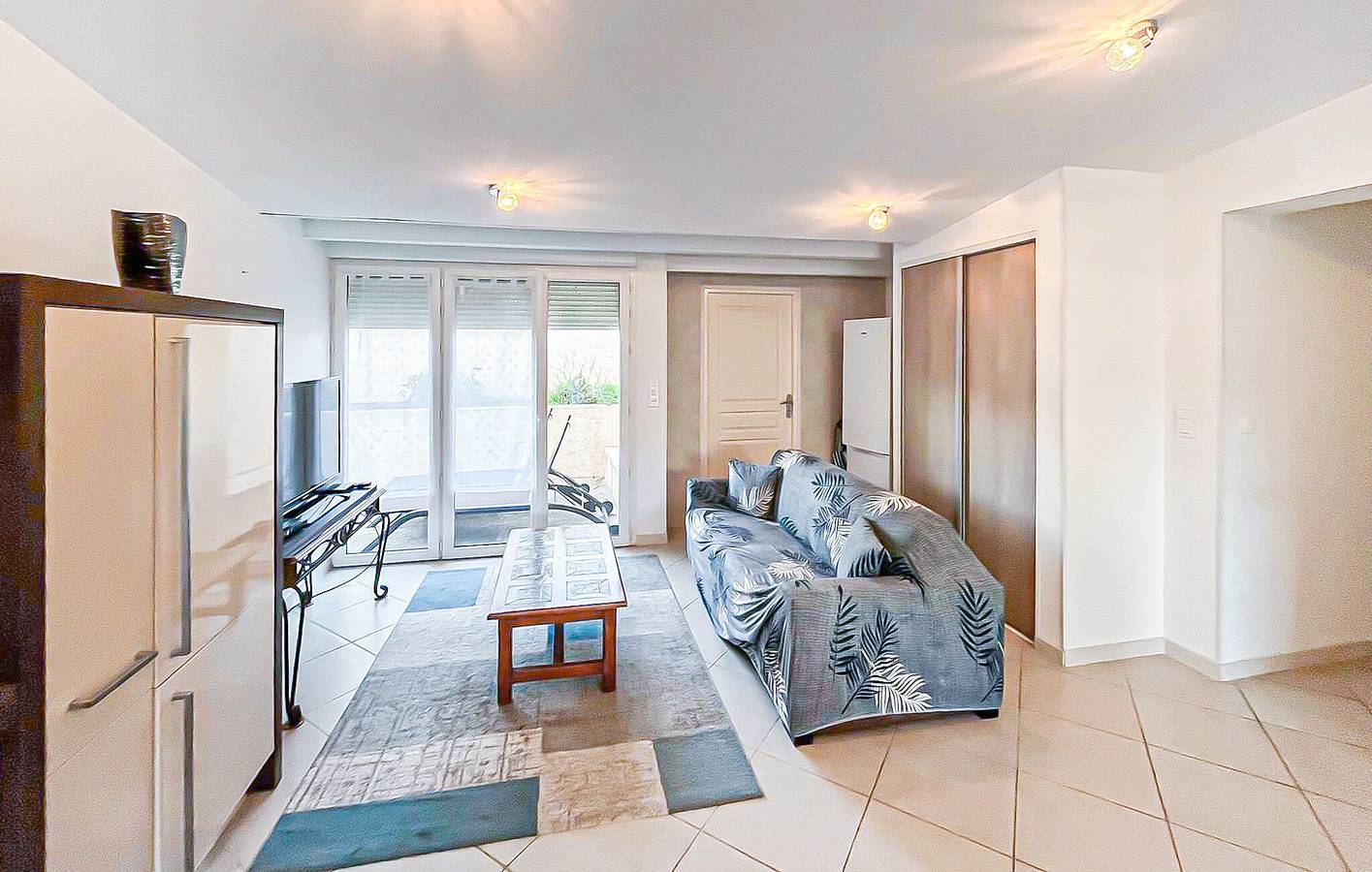 Ferienhaus am Meer mit WLAN, Waschmaschine, Klimaanlage und Parkplatz in Anthéor, Saint-Raphaël