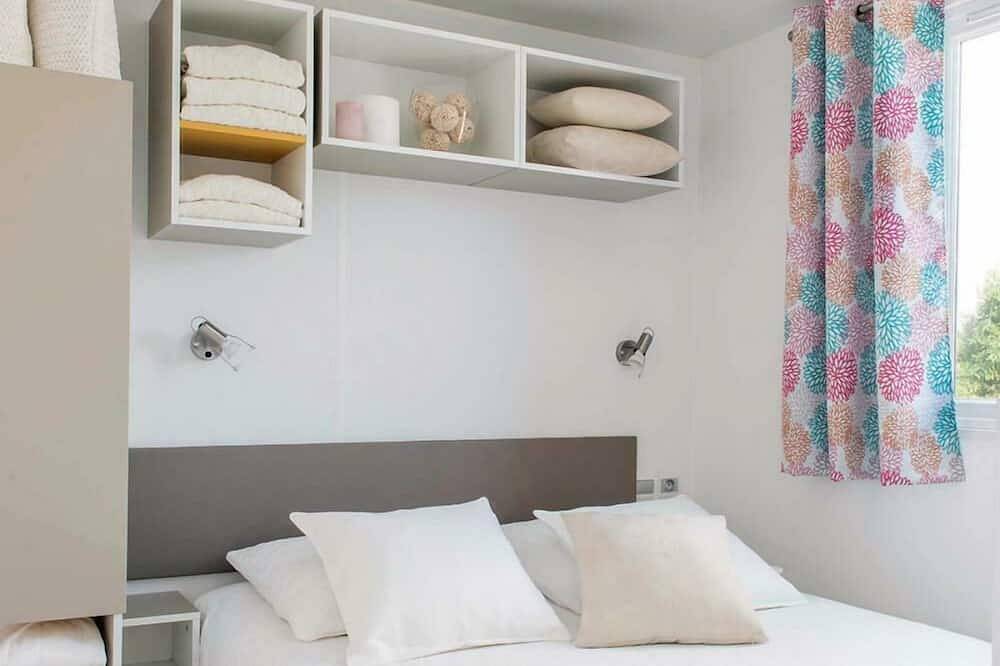 Family Homes for 6 guests in Schinveld, Parkstad Limburg