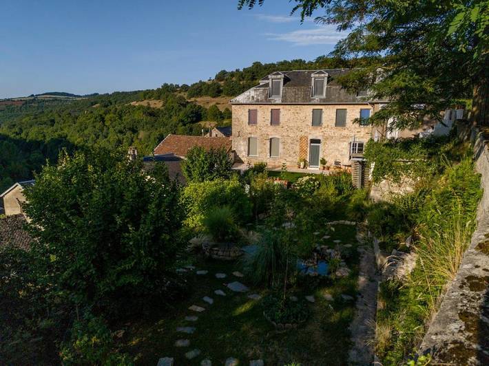 Maison d’hôte pour 2 personnes, avec terrasse ainsi que vue et jardin à Saint-Léons - 2