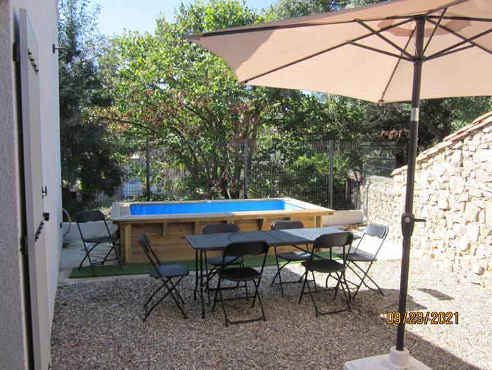 Gîte pour 4 personnes, avec terrasse et piscine à Assignan