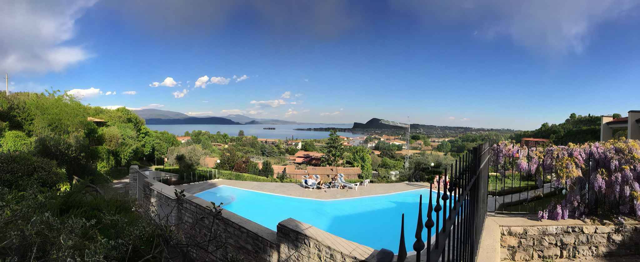 Ganze Ferienwohnung, Ferienwohnung mit Klimaanlage, Internet und Balkon mit Seeblick in Manerba del Garda, Gardasee-Berge