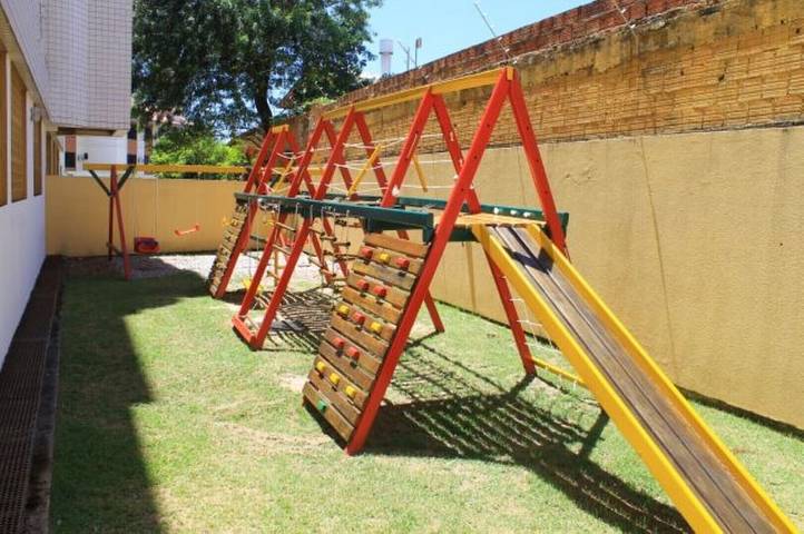 Casas e apartamentos de temporada para 6 pessoas, com balcão e piscina, com animais de estimação em Ingleses do Rio Vermelho