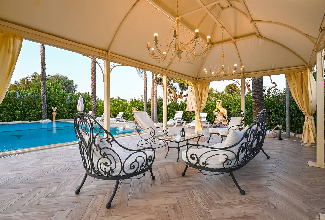 Villa cavaliere in San Vito dei Normanni, Salento