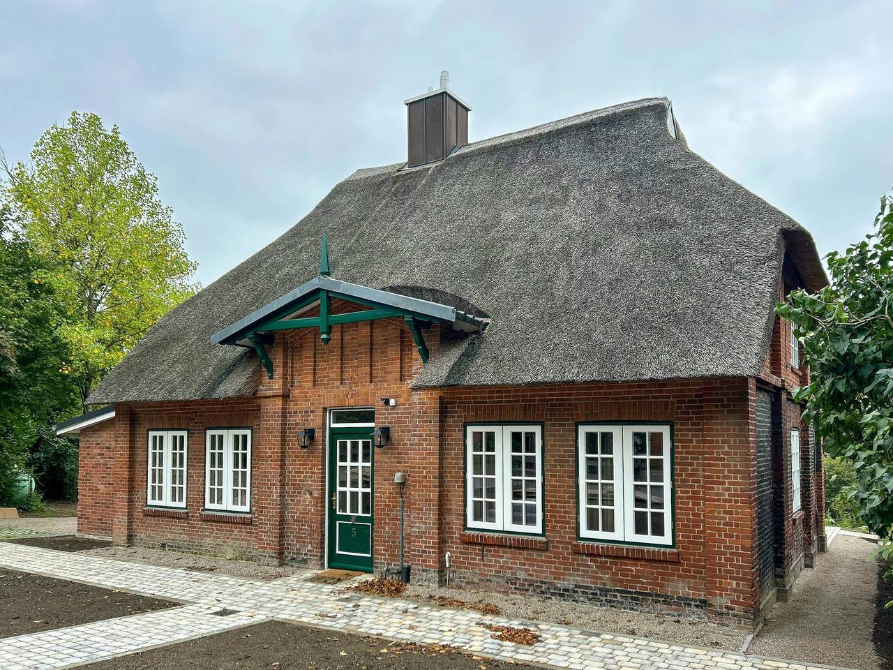 Historisches Gärtnerhaus mit Charme und Bootssteg in Wahlstorf, Südliche Ostseeküste