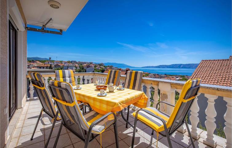 Ferienwohnung für 9 Personen, mit Terrasse in Novi Vinodolski - 4