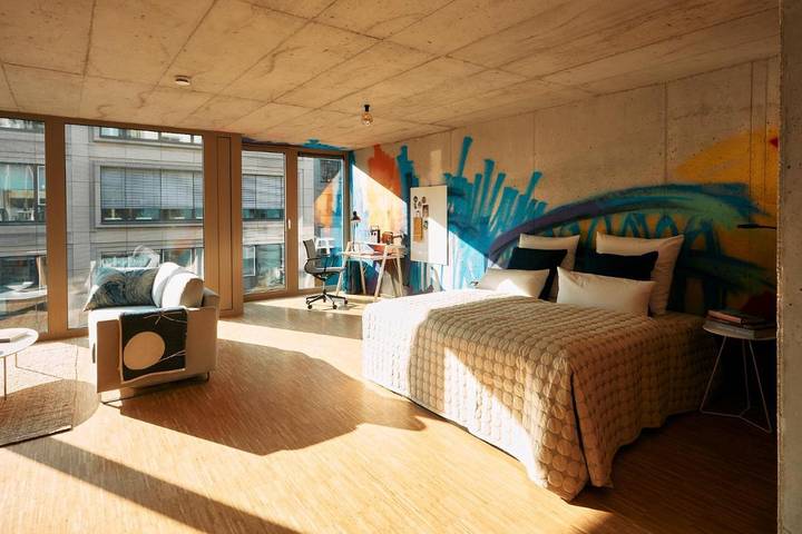 Ferienwohnung für 4 Personen, mit Balkon bei der Museumsinsel Berlin