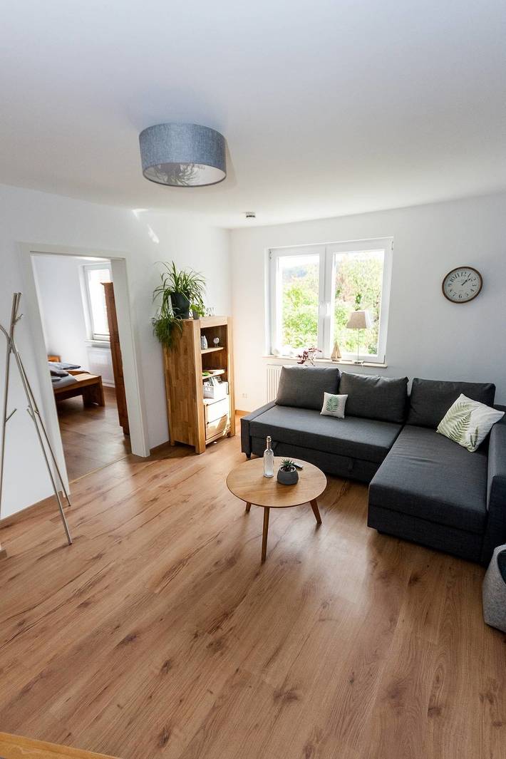 Ferienwohnung für 3 Personen, mit Ausblick und Garten in Schotten - 2