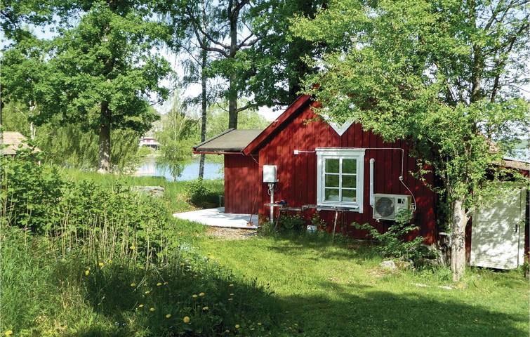 Hus för 5 Personer, med Terass och Bastu i Södermanland