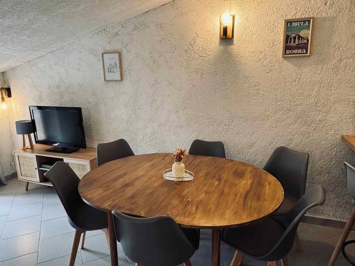 Gîte pour 6 personnes, avec vue et terrasse, animaux acceptés à Lama - 3