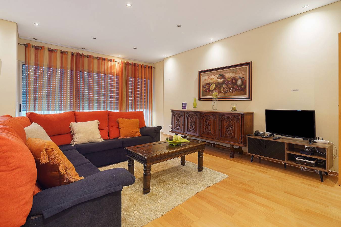 Appartement entier, Appartement « T3 Ponta Delgada » avec vue sur la mer, Wi-Fi et climatisation in São Miguel Island, Ponta Delgada