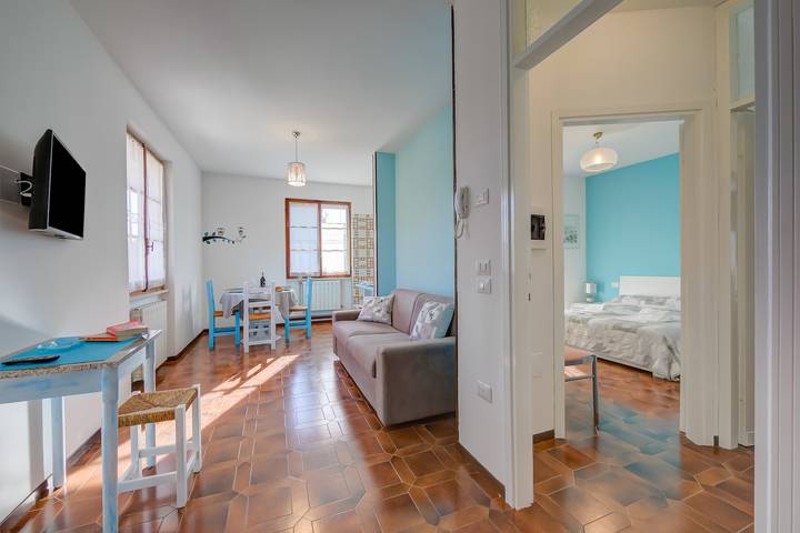 Ferienwohnung für 4 Personen, mit Balkon und Kinderpool in Sirmione - 2
