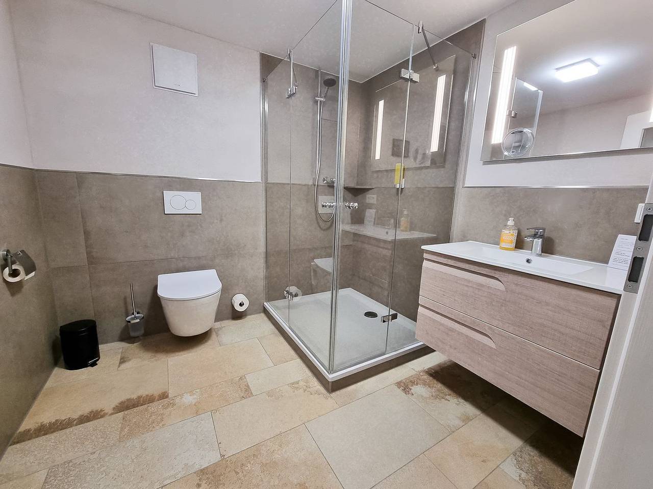 Ganze Wohnung, Apartment mit Terrasse in Muhr am See, Fränkisches Seenland