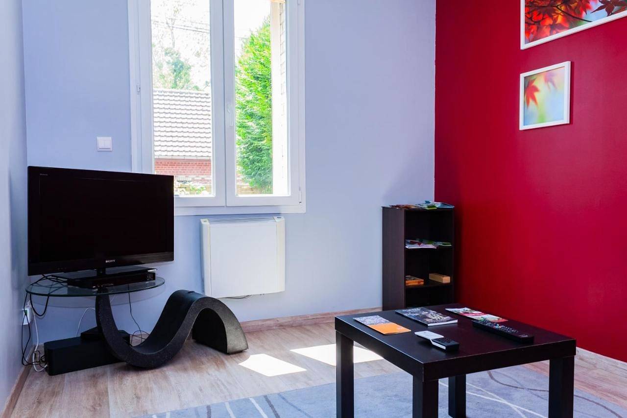 Two-Bedroom House in Salency, Oise