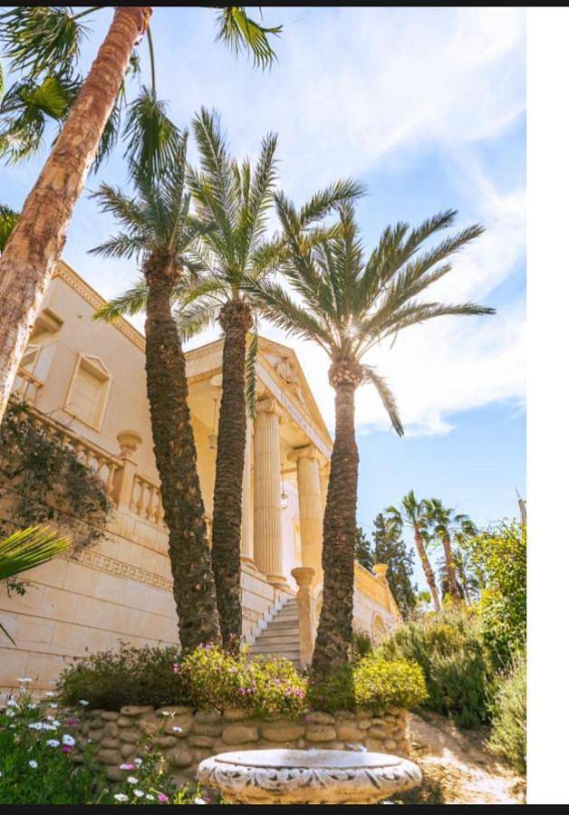 Villa pour 12 personnes, avec balcon ainsi que vue et piscine à Alicante - 4