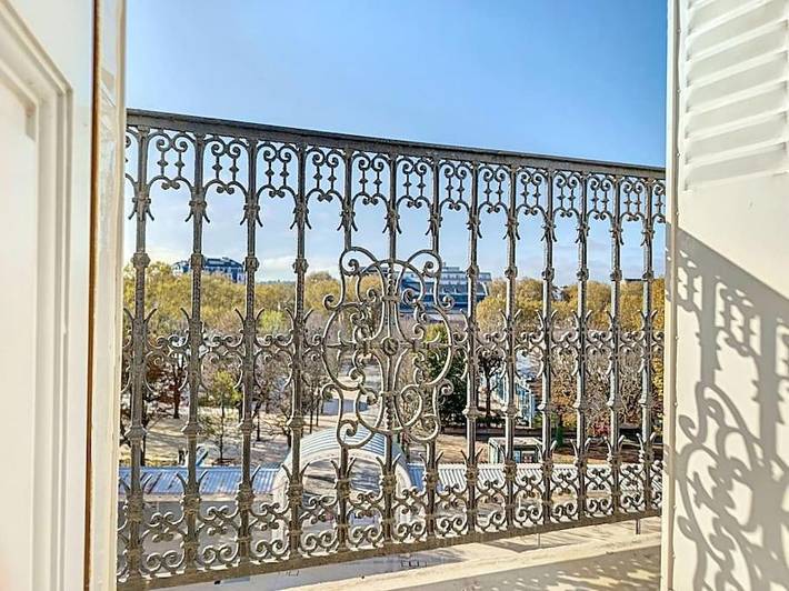Gîte pour 2 personnes, avec Balcon et Vue dans Casino Grand Cafe de Vichy - 3