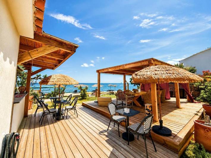 Maison d’hôte pour 2 personnes, avec Terrasse ainsi que Jardin et Vue en Corse