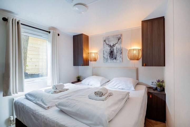Luxuriöses Chalet mit privatem Whirlpool & Sauna | Hoenderloo, Veluwe in Veluwe