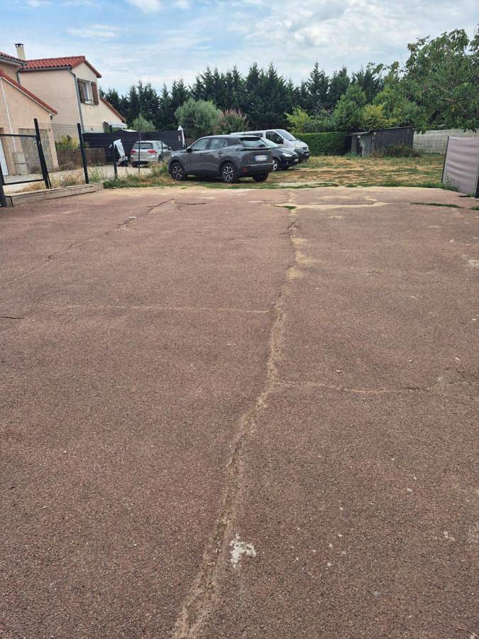 Location de vacances pour 4 personnes, avec jardin et jacuzzi à Gleizé - 2