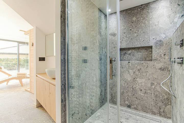 Villa pour 12 personnes, avec balcon et jardin, animaux acceptés dans Tremezzo - 4