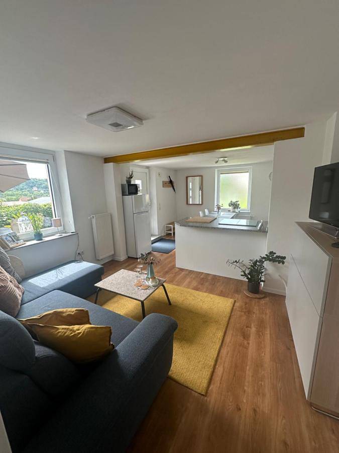 Ferienwohnung für 4 Personen, mit Terrasse und Garten in Ochsenfurt - 2