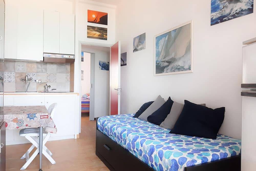 Apartamento entero, Apartamento en la costa de Marche con vistas in Marotta, Valle del Metauro