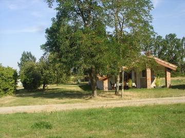 Gîte pour 4 personnes, avec jardin et terrasse à Mazères